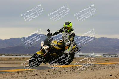 media/Jan-14-2023-SoCal Trackdays (Sat) [[497694156f]]/Turn 9 Inside (11am)/